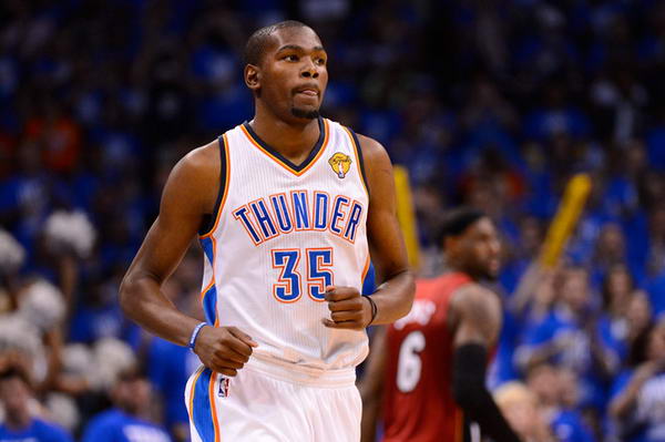 还是团队协 还是团队协